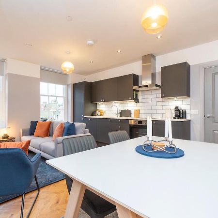 Pass The Keys Stunning 2 Bed Retreat In The Heart Of Bath Apartment Exterior photo